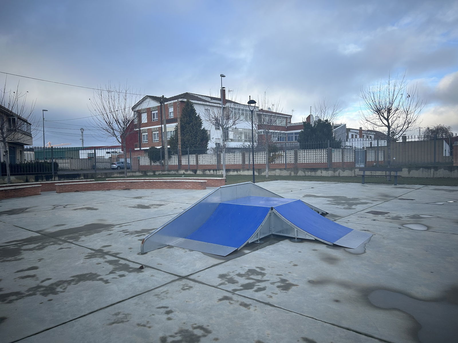 Santovenia de la Valdoncina skatepark
